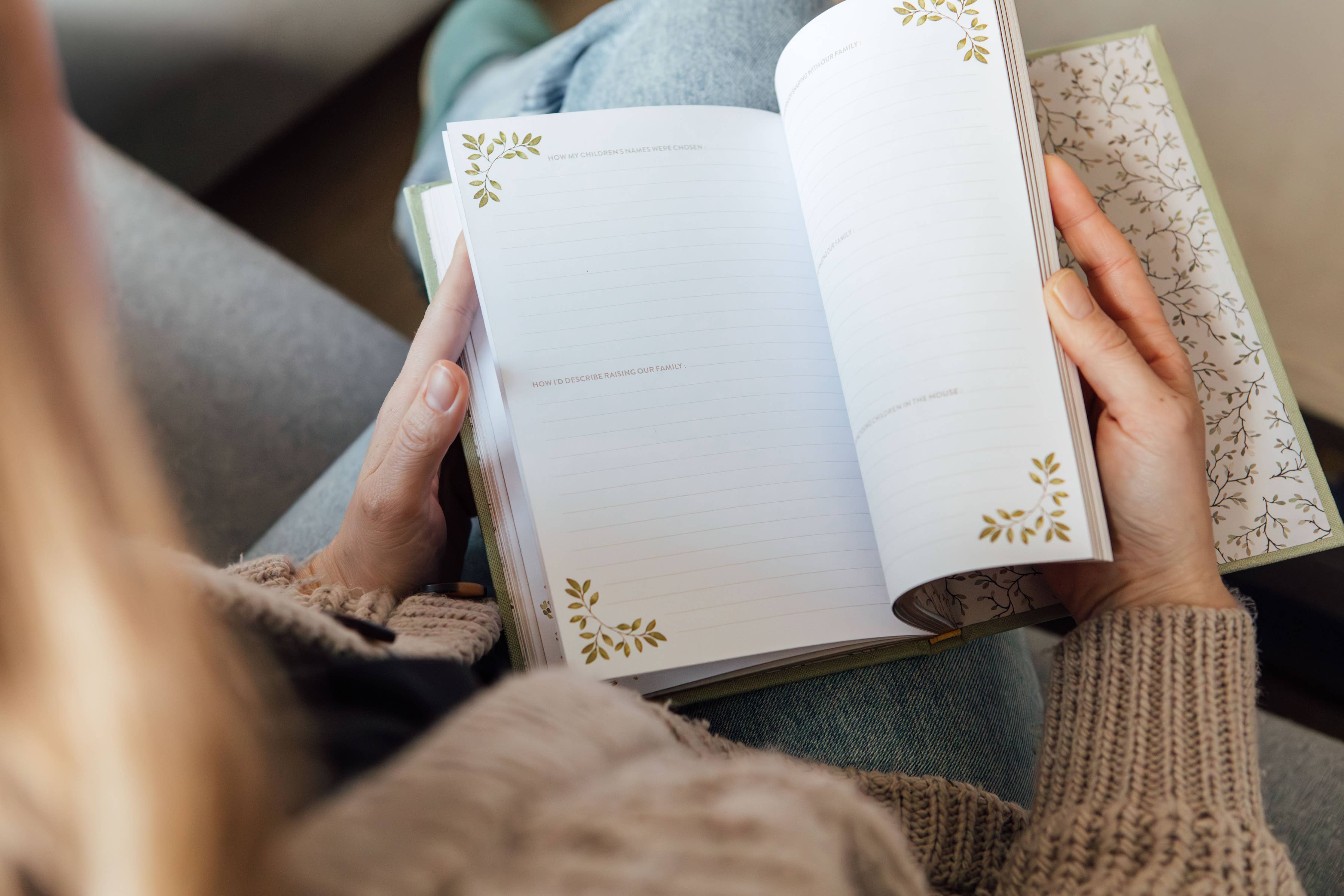 Mom's Story: A Journal for the Family
