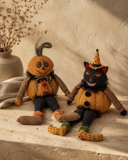 Rustic Canvas Halloween Figurine