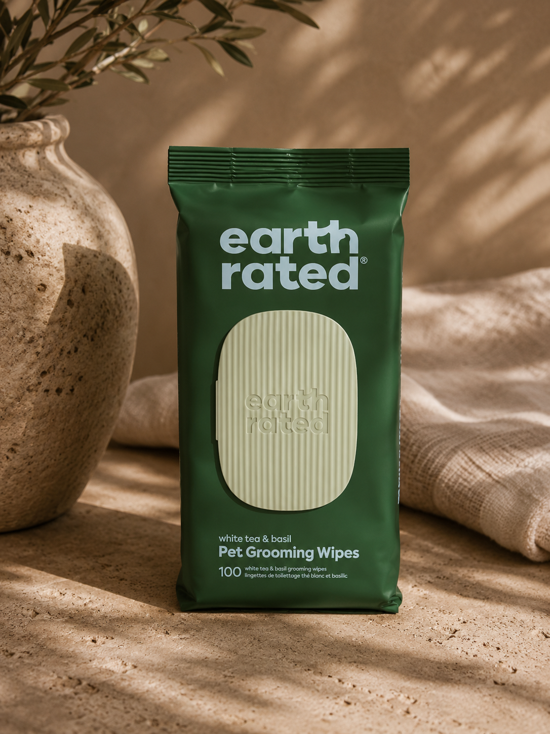 Earth Rated Grooming Wipes | White Tea & Basil