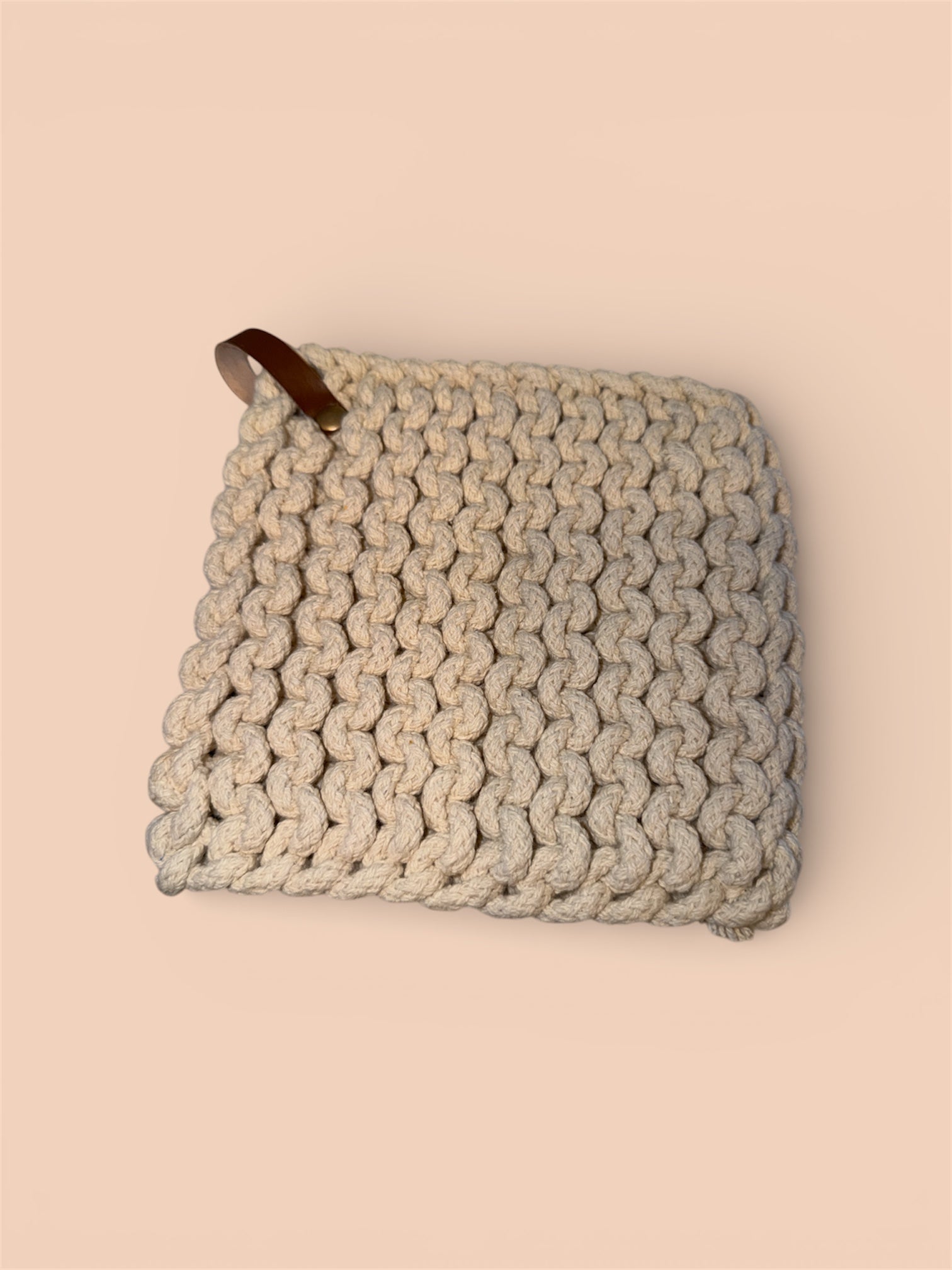 Knit Pot Holder with Leather Strap