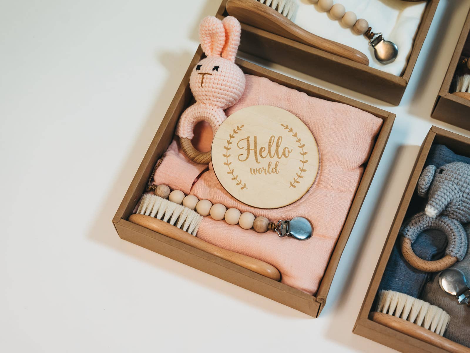 Welcome Baby 6 Piece Gift Box
